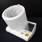 リサイクルショップ　フライズ久留米店　Omron　デジタル自動血圧計　HEM-1000　買取情報