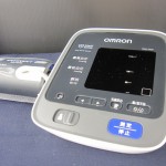 リサイクルショップ　フライズ久留米店　Omron　自動血圧計Sures（シュアーズ）　HEM-7430　買取情報