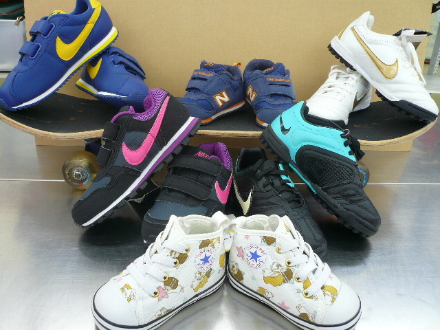 子供の靴 を売るなら 総合リサイクルショップフライズ佐賀店　佐賀市 買取り情報